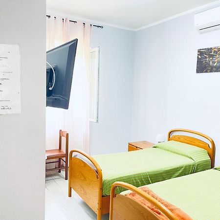 Affitta Camere Mattia Mottola Fiumicino Dış mekan fotoğraf